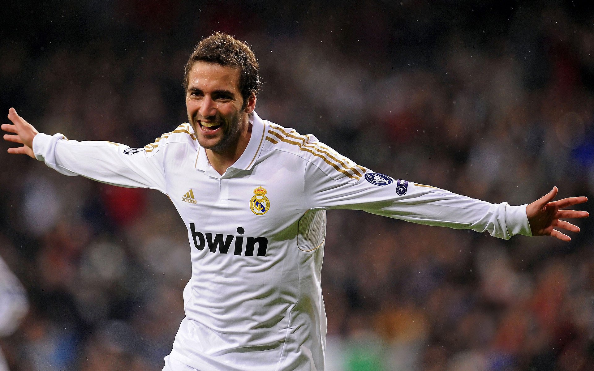 夺冠“秘密武器”：战术大师的奇兵揭秘，战术大师小说